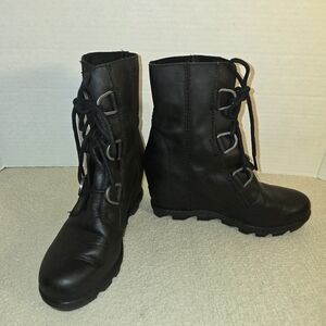 Sorel Joan of Arctic II Black Leather Women's Lace-Up Ankle Boots size 7